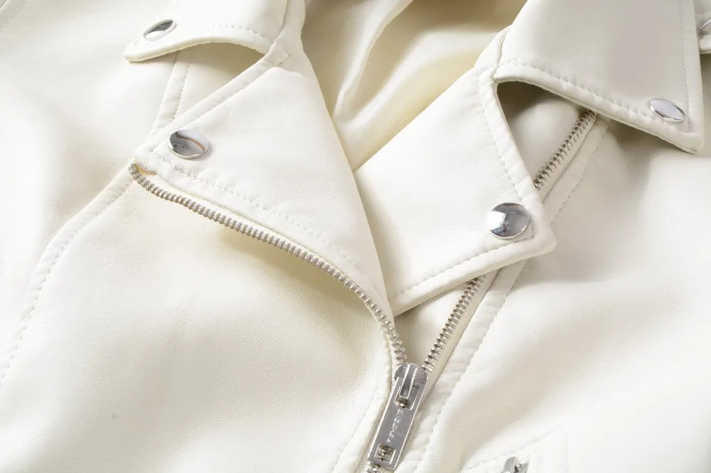 2025 New Women Autumn Winter Faux Soft Leather Jackets Lady White Red Black Green PU Zippers Motorcycle Street Coats with Belt