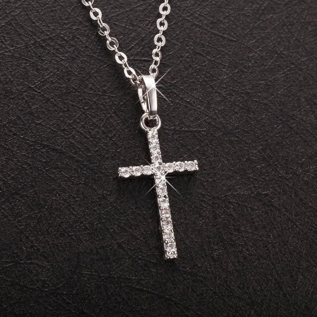 New Crystal Christian Jesus Cross Pendant Necklaces Women Fashion Gold Silver Color Clavicle Chain Necklace Collar Jewelry Gift