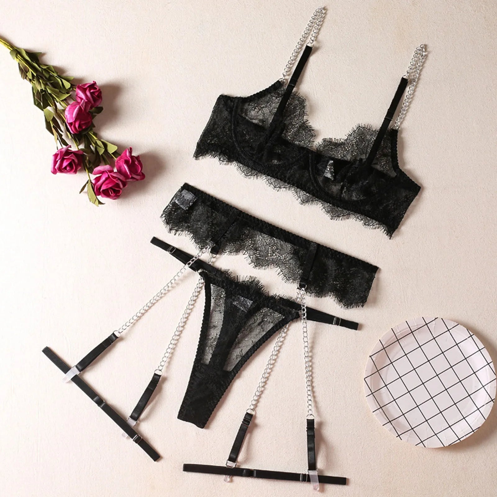 Women's Sexy Lingerie Sexy Lace Bra And Brief With Metal Chain Garter Sexy Underwear Set For Women Bilizna See Through Outfits